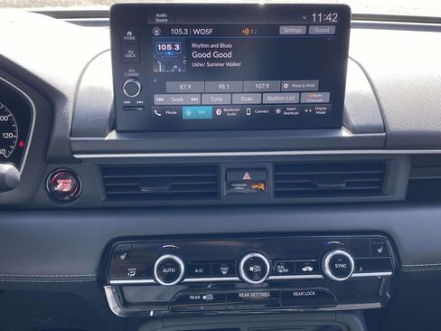 New 2025 Honda Pilot EX-L image 16