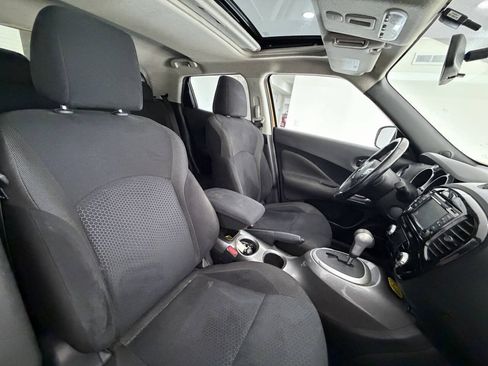 Used 2015 Nissan Juke SV w/ Technology Package AWD/4WD image 23