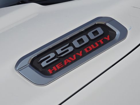 New 2026 RAM 2500 Tradesman AWD/4WD image 8