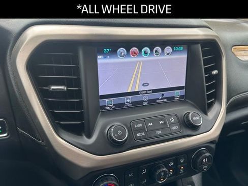 Used 2017 GMC Acadia Denali w/ Technology Package image 11