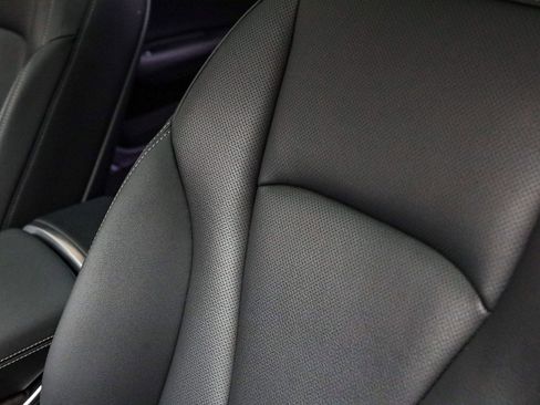 Certified 2022 Audi Q8 Premium Plus image 23