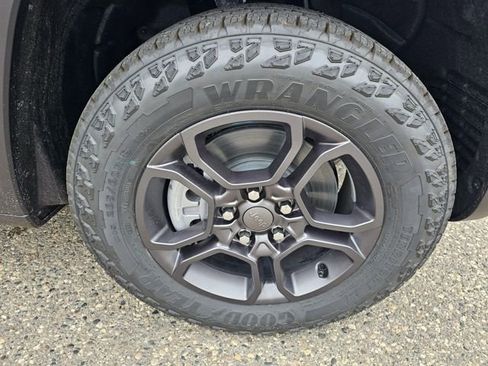 New 2025 Jeep Grand Cherokee Trailhawk image 5