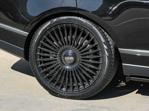 Used 2020 Land Rover Range Rover Long Wheelbase Autobiography image 57