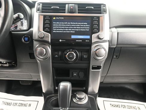 Used 2022 Toyota 4Runner SR5 Premium image 22