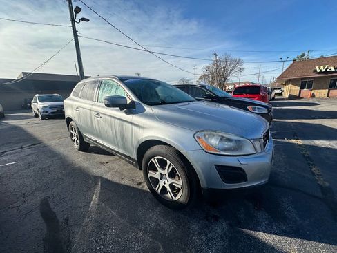Used 2012 Volvo XC60 T6 AWD/4WD image 5