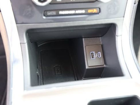 Used 2024 Ford Edge Titanium w/ Equipment Group 301A AWD/4WD image 23