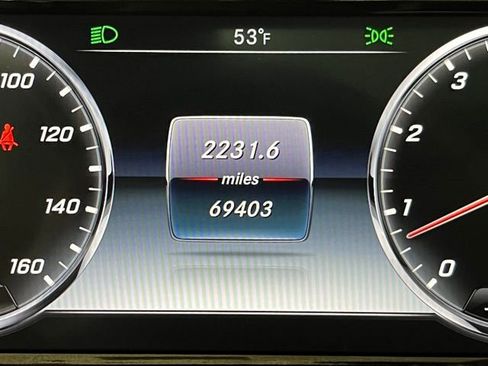 Used 2015 Mercedes-Benz S 550 4MATIC Sedan image 27