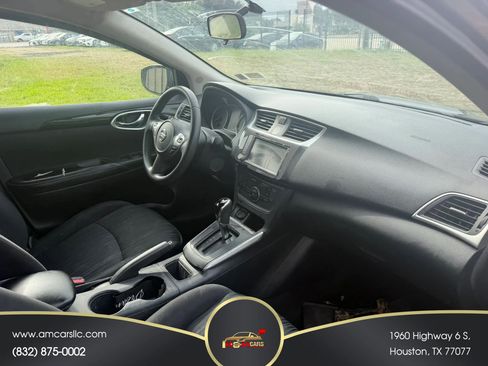 Used 2019 Nissan Sentra SV FWD image 5