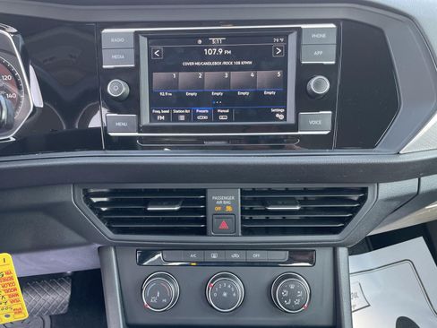 Used 2020 Volkswagen Jetta S FWD image 23