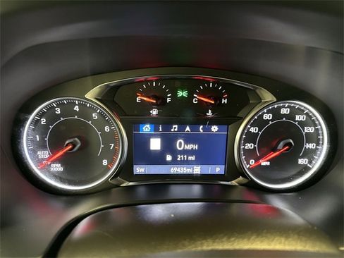 Certified 2023 GMC Acadia SLT image 16