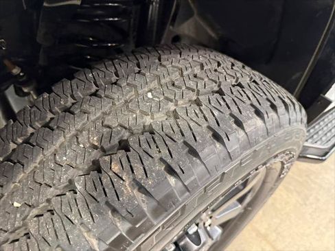 Certified 2025 RAM 2500 Big Horn AWD/4WD image 38