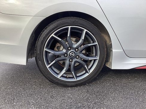 Used 2017 Nissan Sentra NISMO w/ NISMO Premium Package image 22