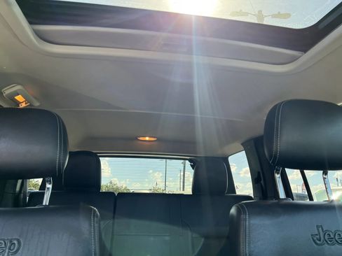 Used 2012 Jeep Liberty Limited Jet w/ Comfort/Convenience Group AWD/4WD image 18
