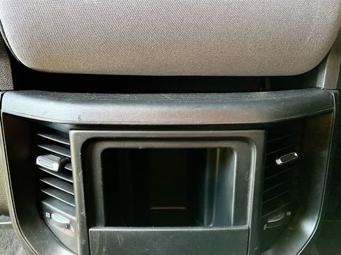 Used 2021 RAM 1500 Big Horn RWD image 23