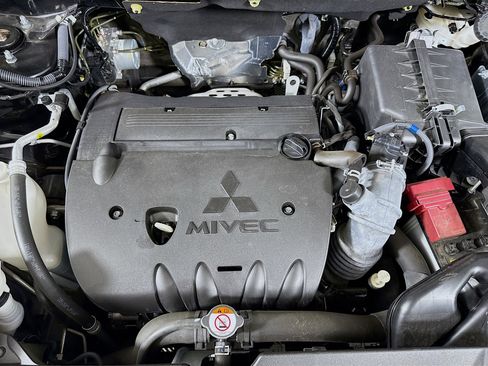 Used 2024 Mitsubishi Outlander Sport ES image 38