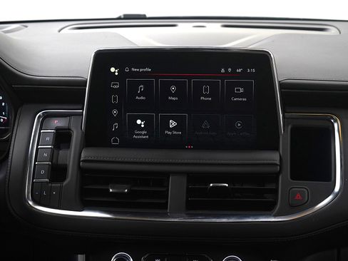 Used 2023 GMC Yukon XL SLE image 16