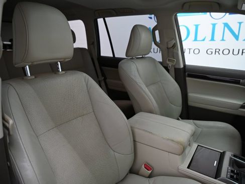 Used 2014 Lexus GX 460 w/ Premium Package AWD/4WD image 22
