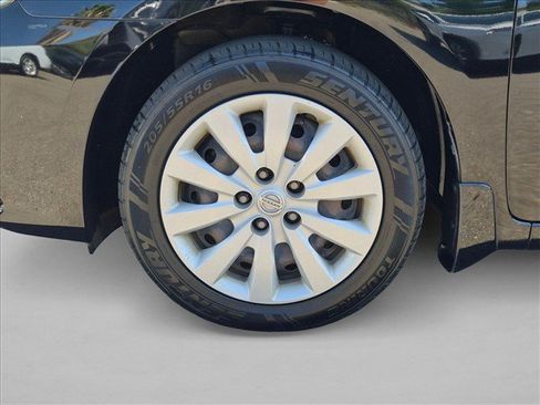 Used 2017 Nissan Sentra SV w/ Protection Package FWD image 22