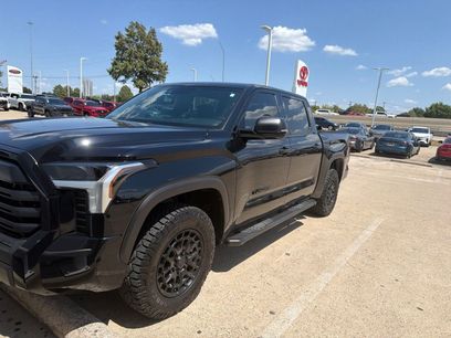 Used 2026 Toyota Tundra SR5 w/ SR5 Convenience Package