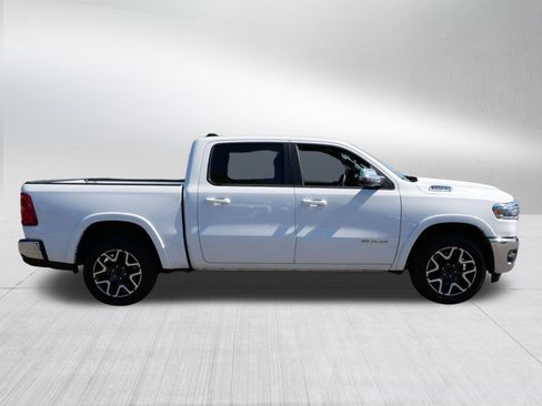 Used 2025 RAM 1500 Laramie AWD/4WD image 8