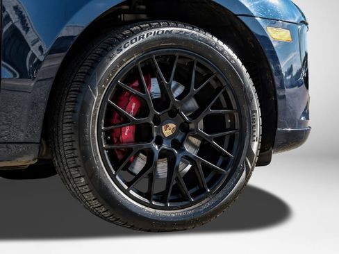 Used 2021 Porsche Macan GTS AWD/4WD image 51