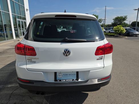 Used 2017 Volkswagen Tiguan Limited w/ Premium Package AWD/4WD image 8