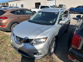 Used 2015 Nissan Rogue SL video 1