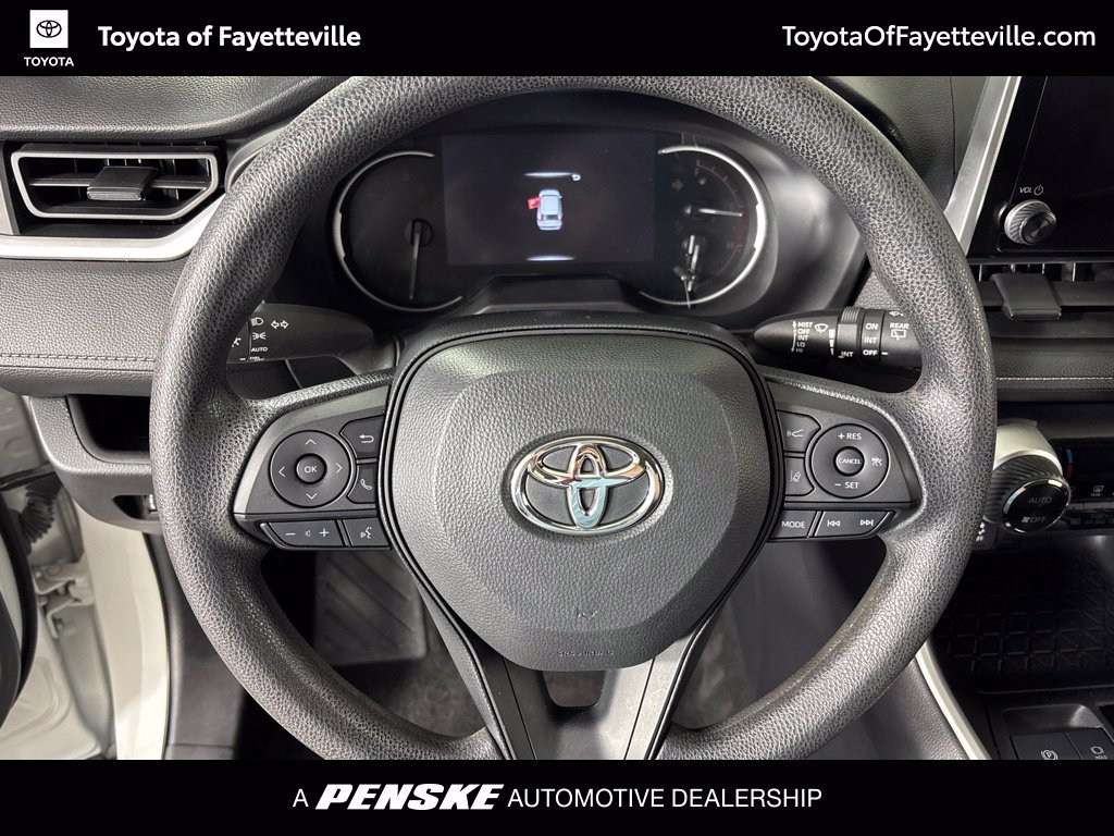 Used 2023 Toyota RAV4 XLE FWD image 33