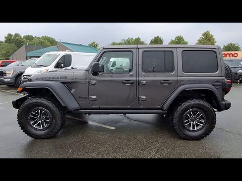 Used 2026 Jeep Wrangler Unlimited Rubicon 392 w/ Quick Order Package 27X Moab AWD/4WD image 5