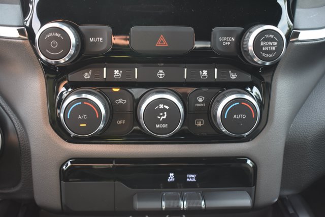 Used 2024 RAM 1500 Laramie RWD image 26