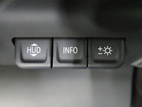 Used 2024 GMC Sierra 2500 AT4X image 66