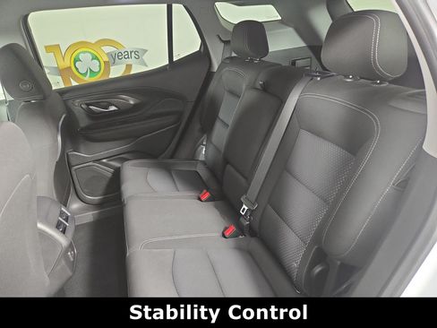 Used 2022 GMC Terrain SLE w/ Driver Convenience Package AWD/4WD image 11