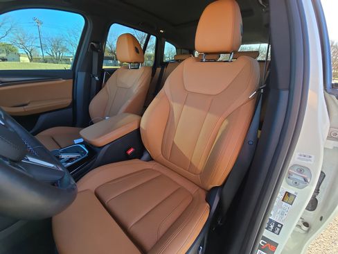 Used 2024 BMW X3 M40i w/ Premium Package image 11