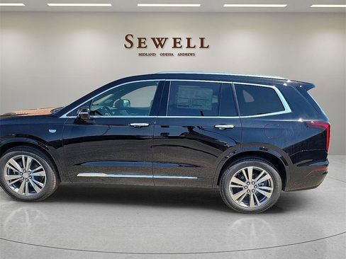 New 2025 Cadillac XT6 Premium Luxury w/ Technology Package image 2