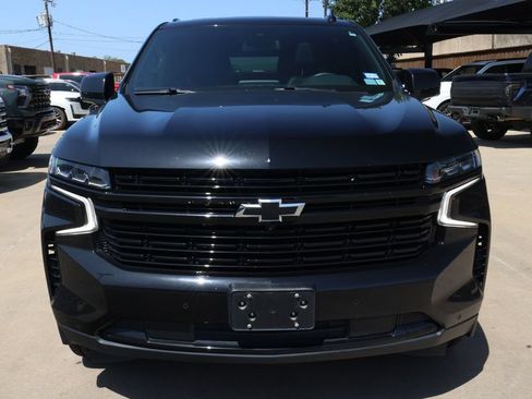 Used 2023 Chevrolet Suburban RST w/ Luxury Package AWD/4WD image 2