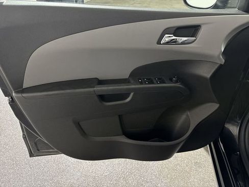Used 2012 Chevrolet Sonic LT image 19