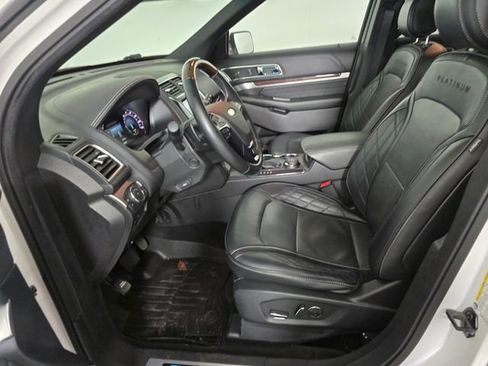 Certified 2017 Ford Explorer Platinum AWD/4WD image 21