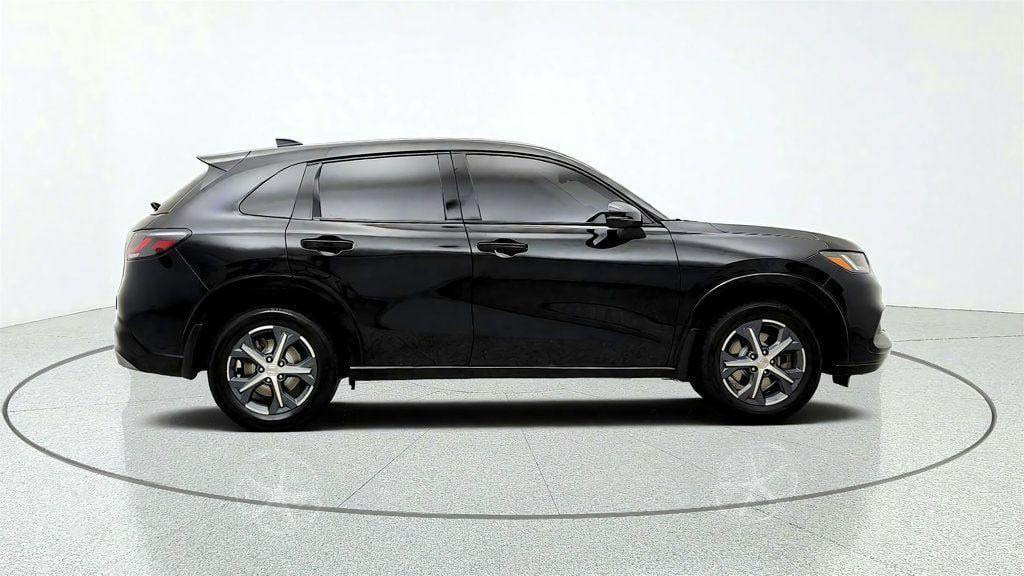 Used 2024 Honda HR-V EX-L image 4