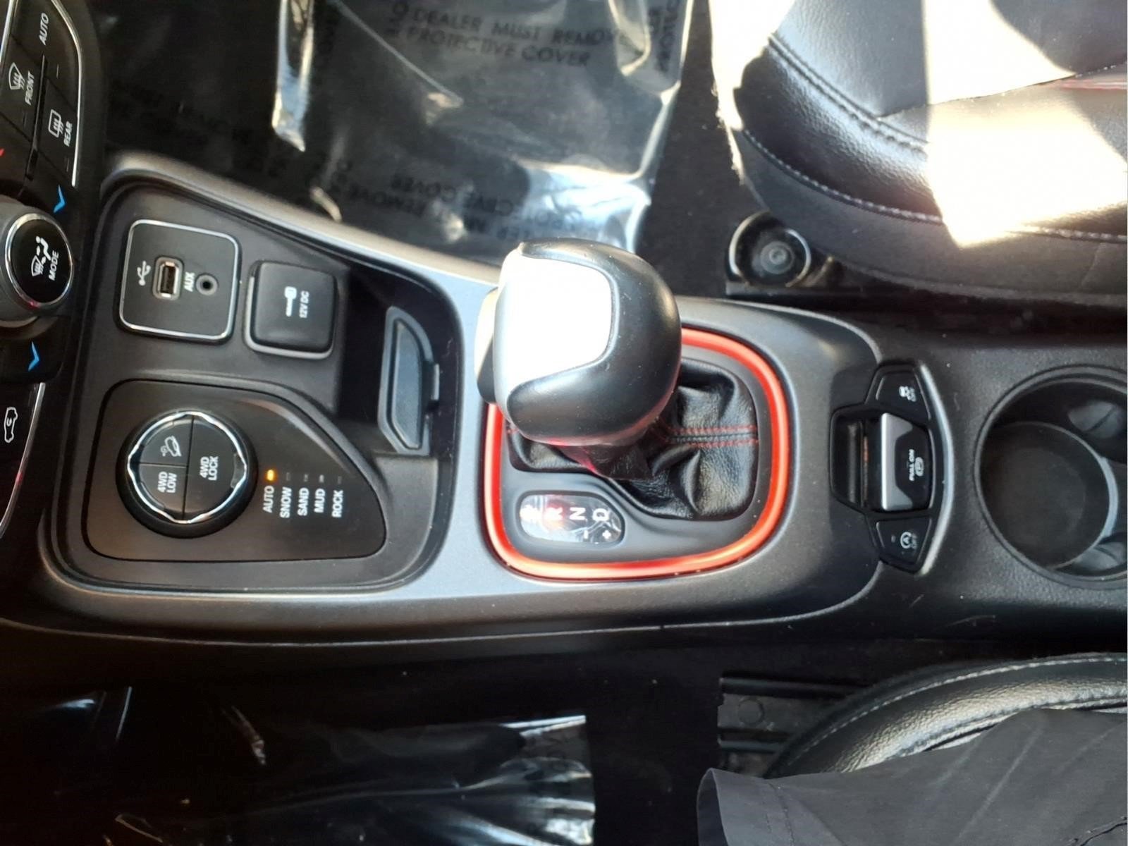 Used 2018 Jeep Compass Trailhawk AWD/4WD image 22