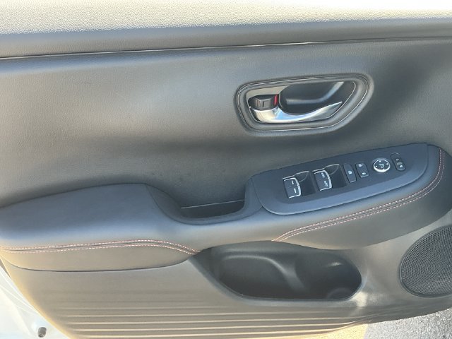 Certified 2025 Honda HR-V Sport image 10