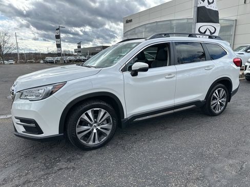 Used 2019 Subaru Ascent Limited image 9