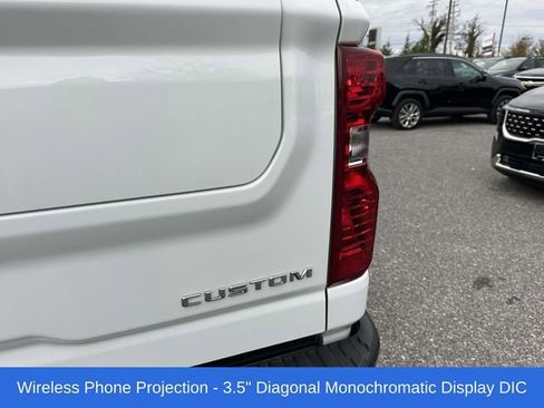 Used 2025 Chevrolet Silverado 2500 Custom w/ Custom Value Package image 28