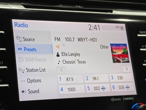 Used 2020 Toyota Camry XSE image 36