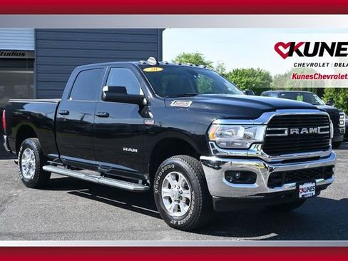 Used 2020 RAM 2500 Big Horn w/ Level 2 Equipment Group AWD/4WD image 1