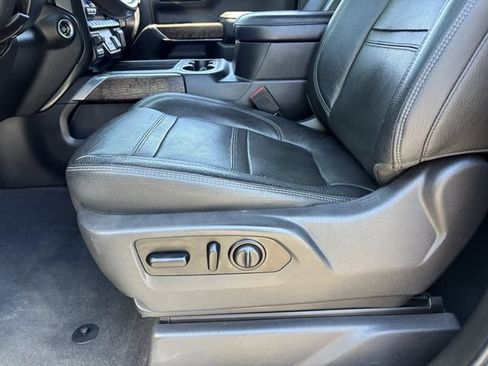 Used 2020 GMC Sierra 1500 Denali w/ Denali Ultimate Package AWD/4WD image 21