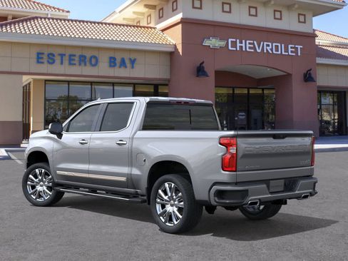 New 2026 Chevrolet Silverado 1500 High Country w/ High Country Premium Package AWD/4WD image 3