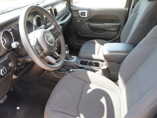 Used 2023 Jeep Gladiator Sport AWD/4WD image 16