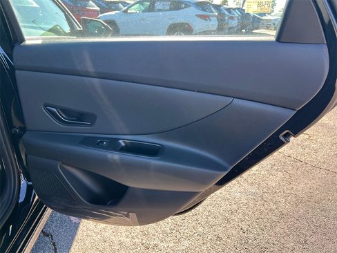 New 2026 Hyundai Elantra Sport image 16