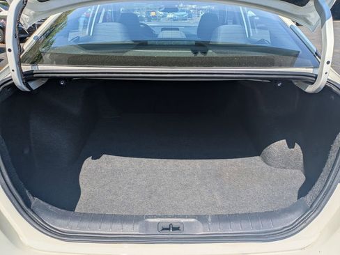Used 2025 Nissan Altima 2.5 SV FWD image 25