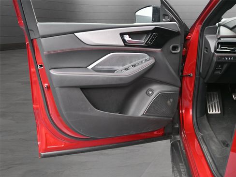 Certified 2025 Acura MDX A-Spec image 9